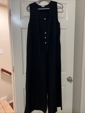 Sleeveless Black Jumpsuit with Button Placket